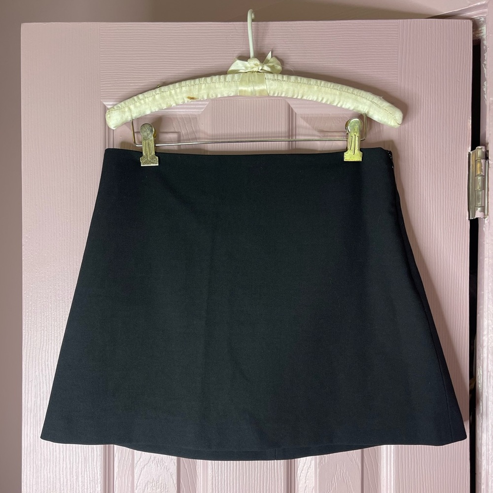 Zara Classic Black Mini Skirt